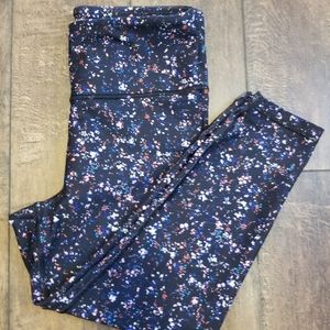 GAP FIT Blackout Technology Leggings